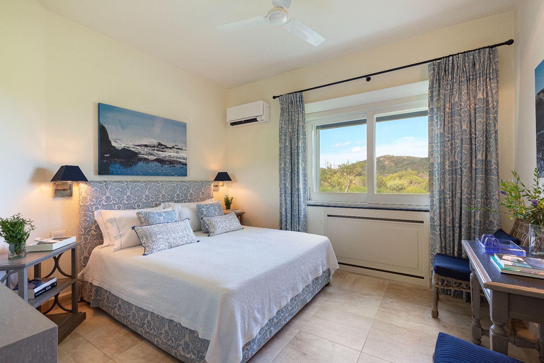 Marina villa photo.